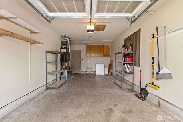10717 SE 211th Street, Kent, WA 98031