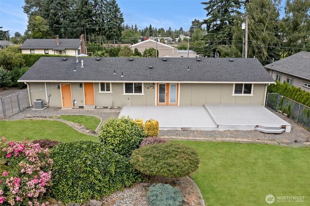 10717 SE 211th Street, Kent, WA 98031