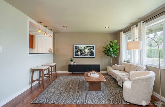 10717 SE 211th Street, Kent, WA 98031