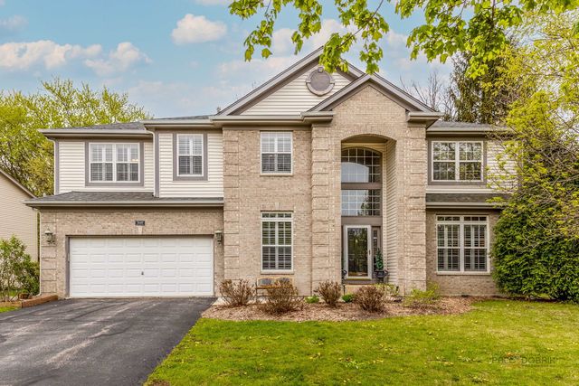 7449 Brentwood Lane, Gurnee, IL 60031