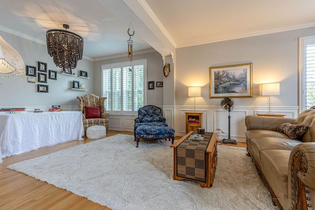 7449 Brentwood Lane, Gurnee, IL 60031