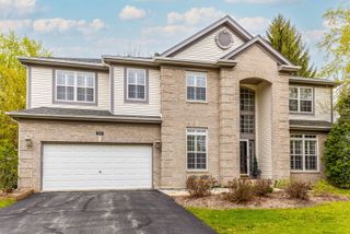 7449 Brentwood Lane, Gurnee, IL 60031