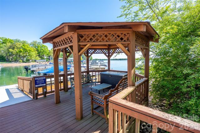 119 Topsail Place, Mooresville, NC 28117