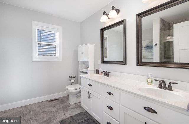 465 WINCHESTER DRIVE, Chambersburg, PA 17202