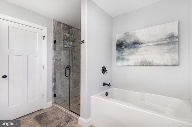 465 WINCHESTER DRIVE, Chambersburg, PA 17202