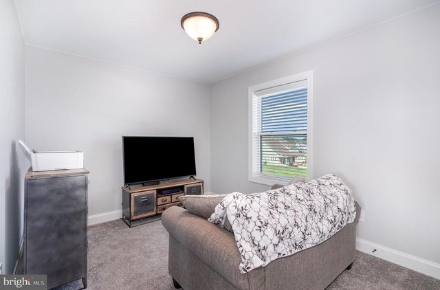 465 WINCHESTER DRIVE, Chambersburg, PA 17202