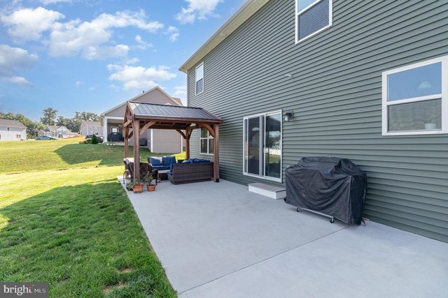 465 WINCHESTER DRIVE, Chambersburg, PA 17202