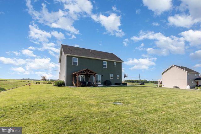 465 WINCHESTER DRIVE, Chambersburg, PA 17202