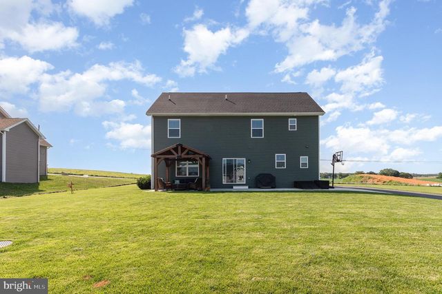 465 WINCHESTER DRIVE, Chambersburg, PA 17202