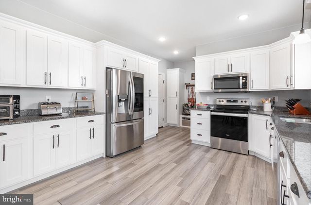 465 WINCHESTER DRIVE, Chambersburg, PA 17202