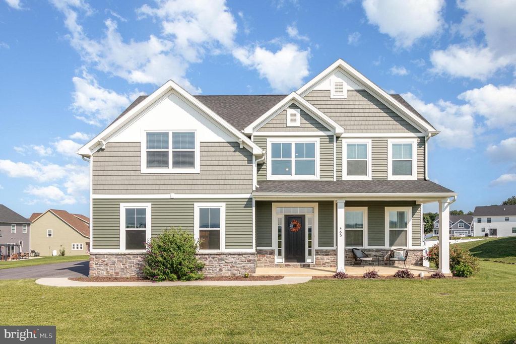 465 WINCHESTER DRIVE, Chambersburg, PA 17202
