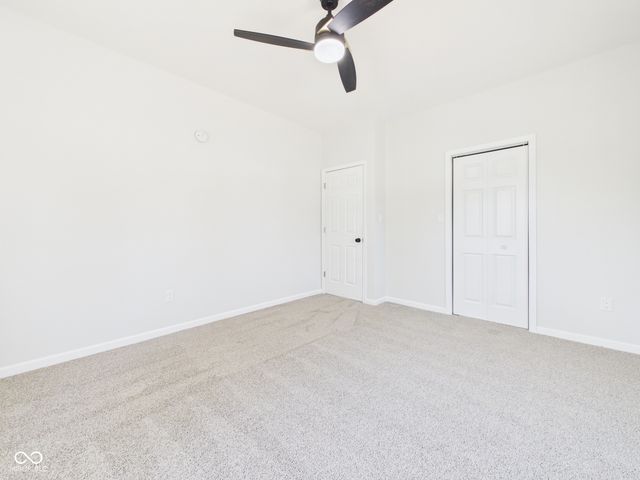208 S Woodworth Avenue, Frankton, IN 46044