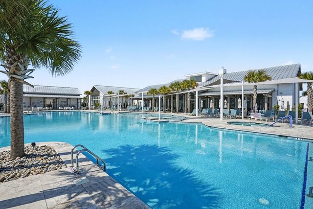 1252 Lady Bird Way, North Myrtle Beach, SC 29582