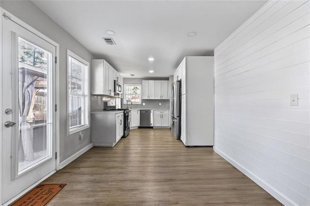 5720 Crow Drive, Cumming, GA 30041