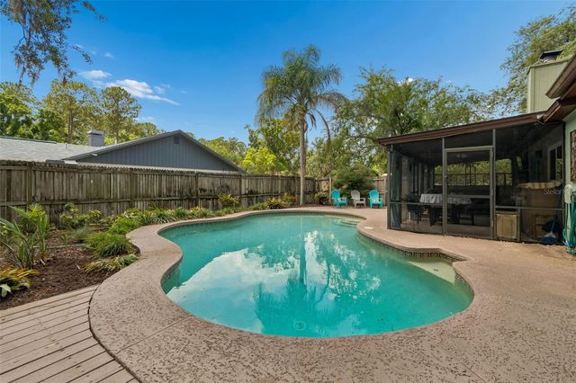 2525 VICTARRA CIRCLE, Lutz, FL 33559