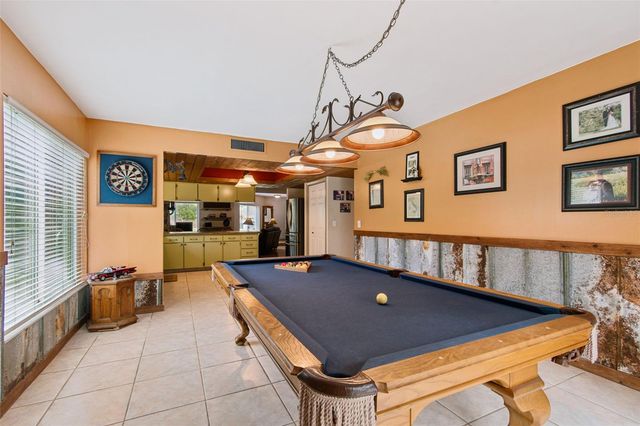 2525 VICTARRA CIRCLE, Lutz, FL 33559