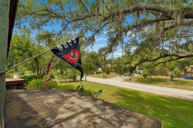 2525 VICTARRA CIRCLE, Lutz, FL 33559