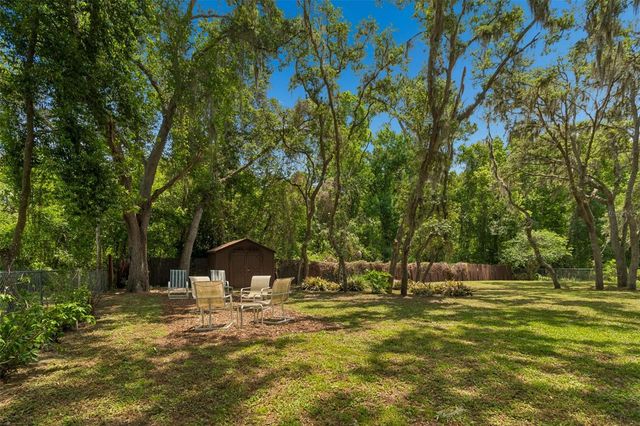 2525 VICTARRA CIRCLE, Lutz, FL 33559