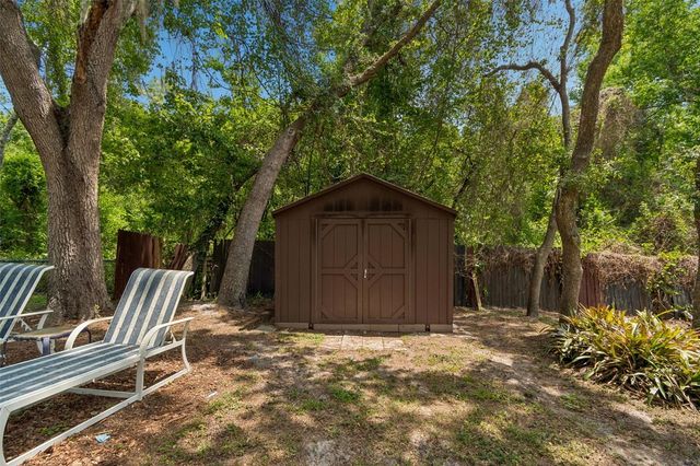 2525 VICTARRA CIRCLE, Lutz, FL 33559