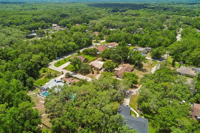 2525 VICTARRA CIRCLE, Lutz, FL 33559