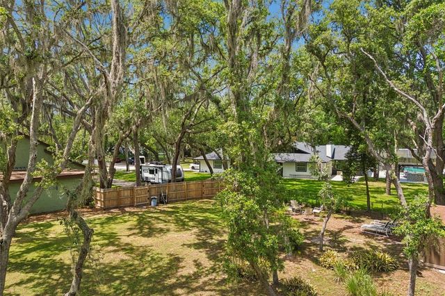 2525 VICTARRA CIRCLE, Lutz, FL 33559