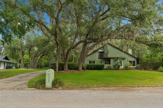 2525 VICTARRA CIRCLE, Lutz, FL 33559