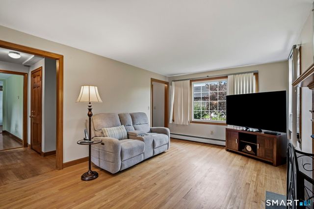 46 Governors Highway, South Windsor, CT 06074