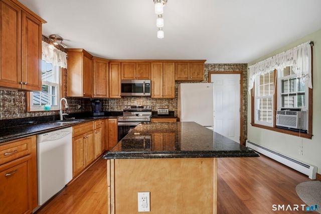46 Governors Highway, South Windsor, CT 06074