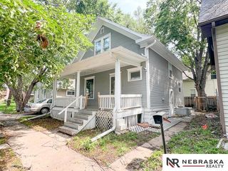 1560 S 19 Street, Lincoln, NE 68502