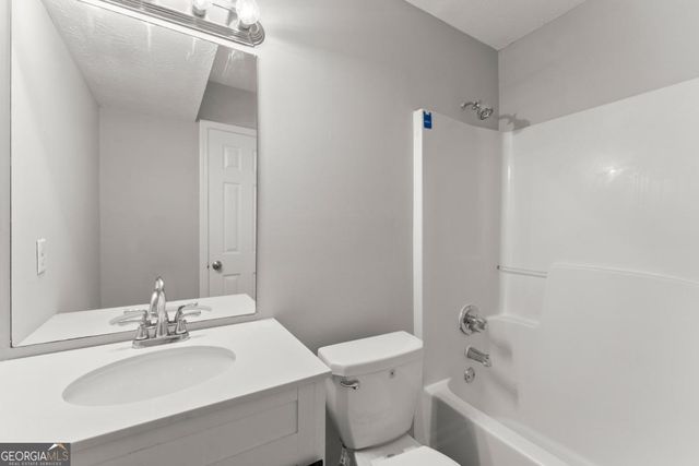 3030 Meadowridge Drive, Gainesville, GA 30507