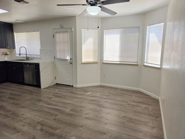 8063 Pegler Way, Sacramento, CA 95823