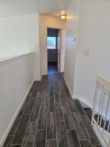 8063 Pegler Way, Sacramento, CA 95823