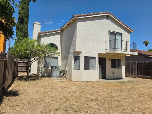 8063 Pegler Way, Sacramento, CA 95823