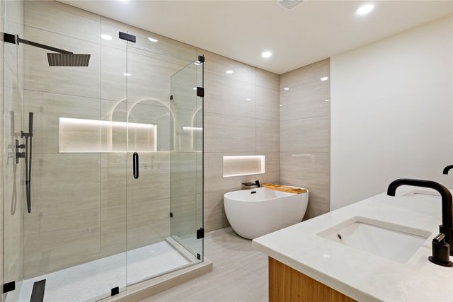 326 Avenue F, Dallas, TX 75203