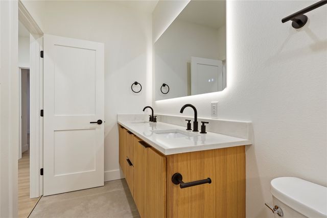 326 Avenue F, Dallas, TX 75203