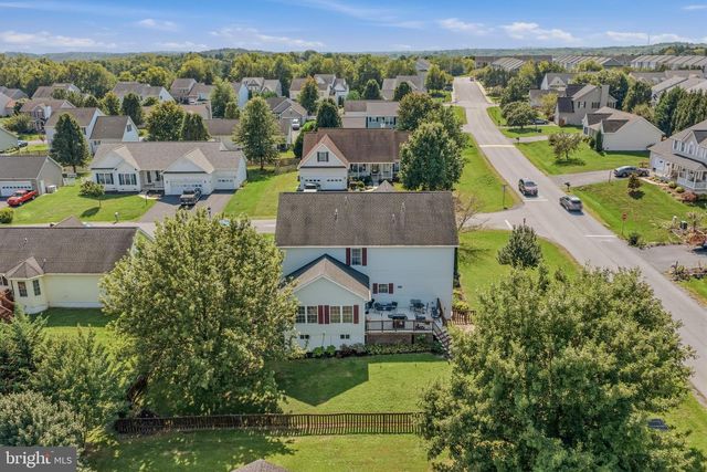 13 CREIGHTON CT, Martinsburg, WV 25404