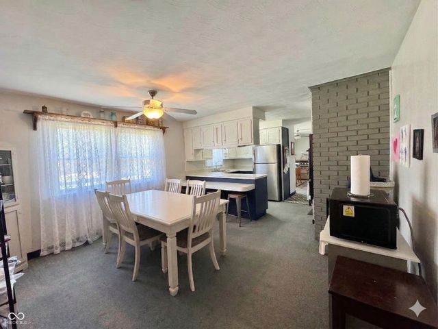 616 Vermillion Court, Anderson, IN 46012