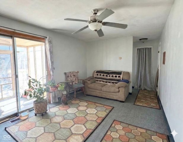 616 Vermillion Court, Anderson, IN 46012