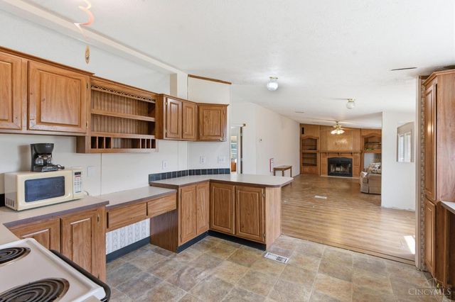 10190 St Rt 73, Green Twp, OH 45159