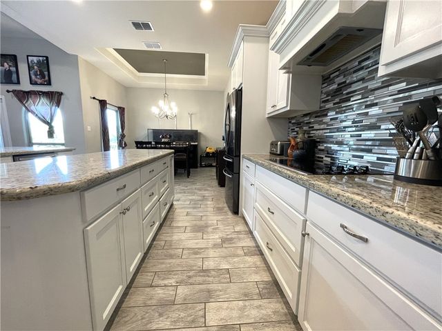 317 County Road 222, Orange Grove, TX 78372