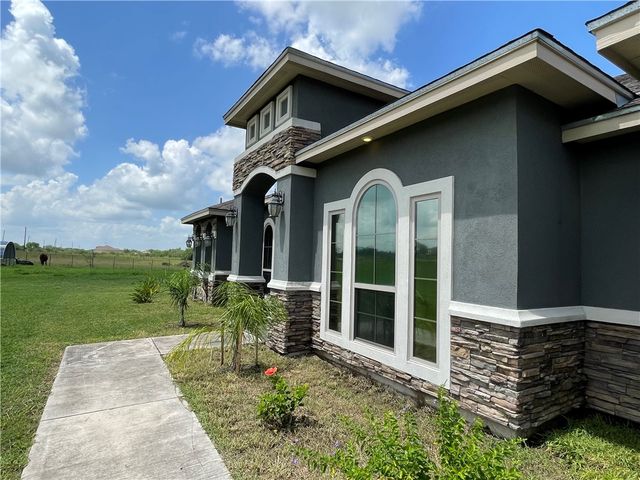 317 County Road 222, Orange Grove, TX 78372