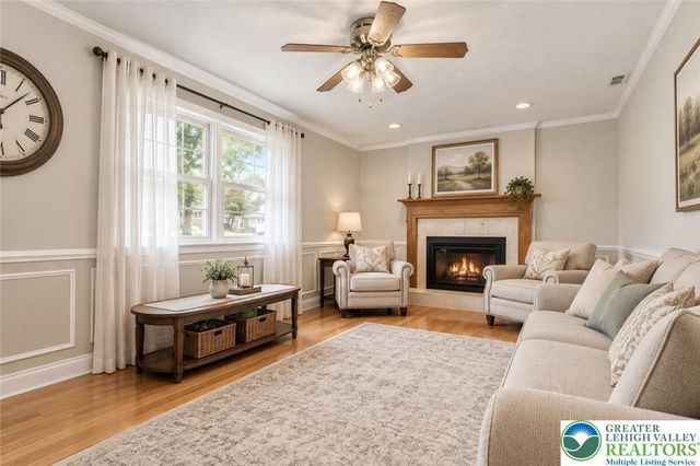 3303 Barklay Road, Whitehall Twp, PA 18052