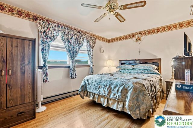 3303 Barklay Road, Whitehall Twp, PA 18052