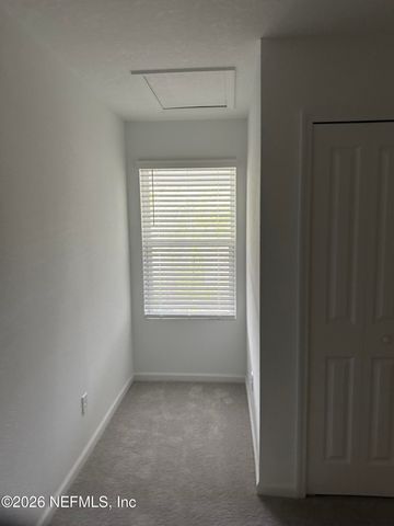 531 HOLLY LAKES Drive, Orange Park, FL 32073