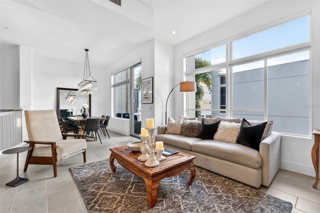 234 COSMOPOLITAN COURT, Sarasota, FL 34236