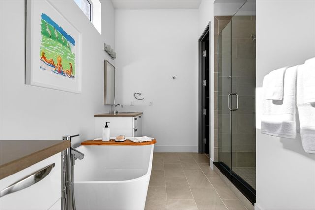 234 COSMOPOLITAN COURT, Sarasota, FL 34236