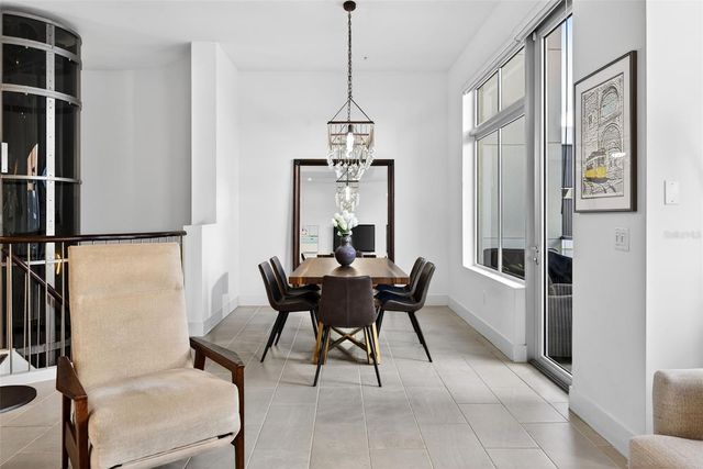 234 COSMOPOLITAN COURT, Sarasota, FL 34236