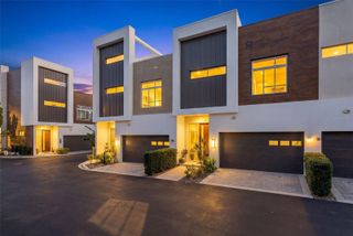 234 COSMOPOLITAN COURT, Sarasota, FL 34236