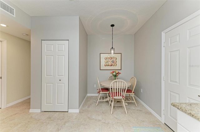 6805 FAIRVIEW TERRACE 23-101, Bradenton, FL 34203