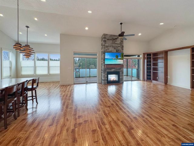 5640 Cinnamon Teal St SE, Salem, OR 97306